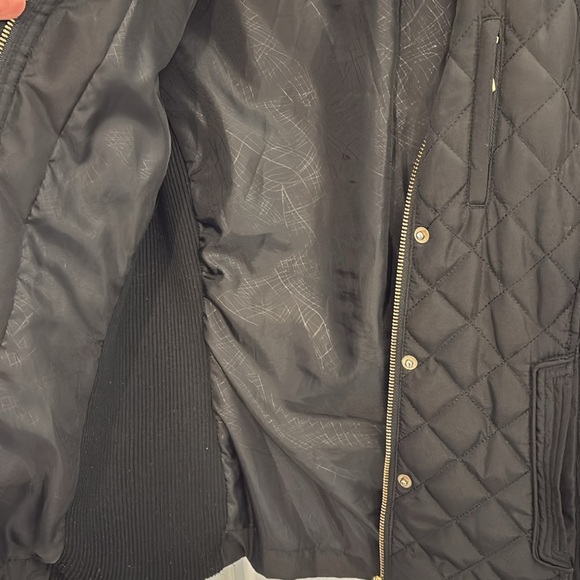 Suzy shier black jacket with gold color trim. Side pockets with zipper. - Picture 4 of 6